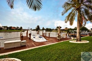 canal-views-in-cape-coral